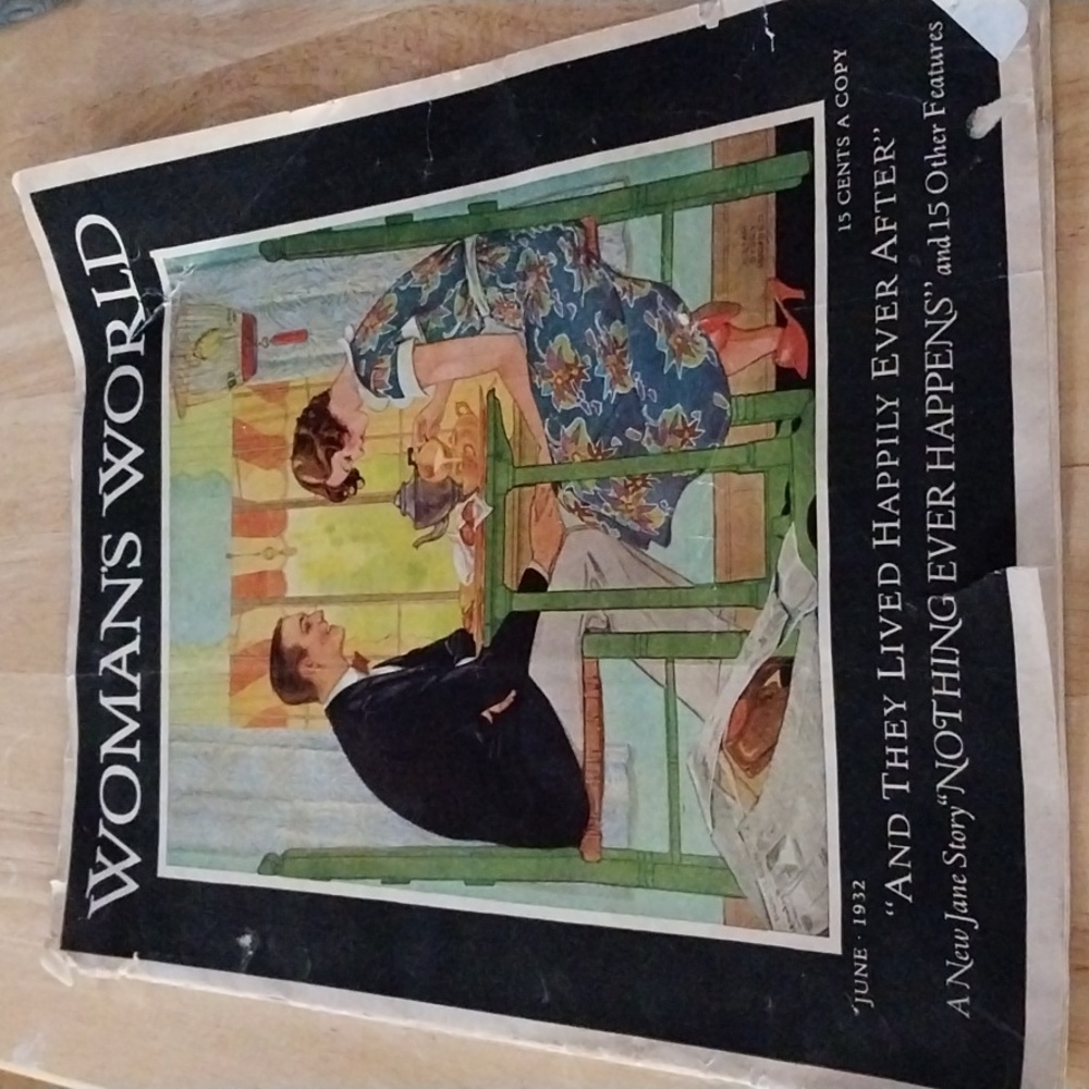 Vintage Woman's World magazine dated 1932.